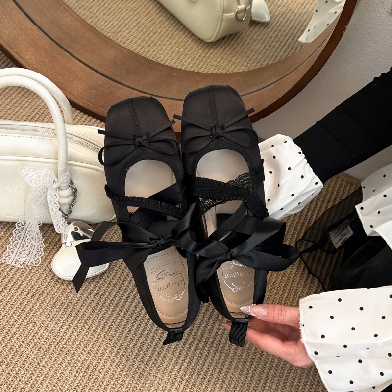 Yeni Bahar Rahat Bağcıklı Bale - Ankle Strap Attachment incelemesi ve fiyatı