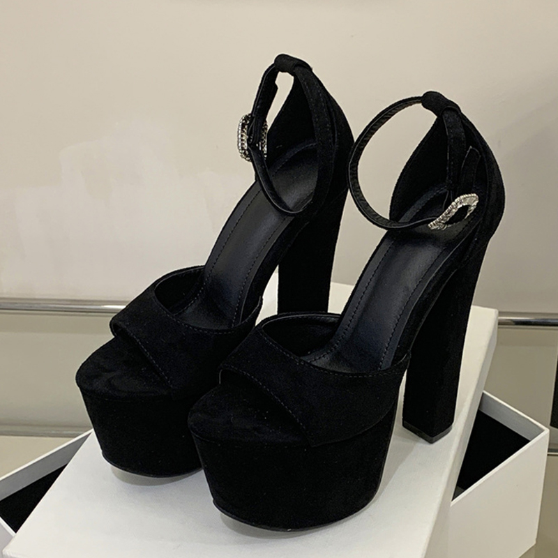 Liyke Model Gösterisi Seksi Ek - Ankle Strap Attachment incelemesi ve fiyatı
