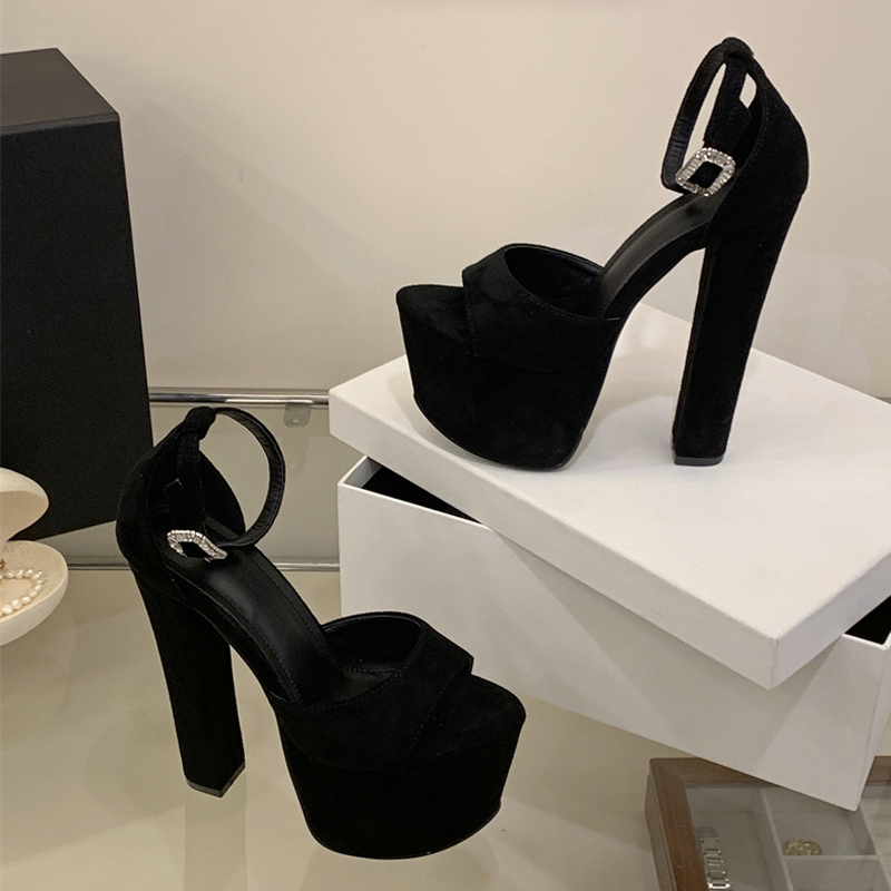Liyke Model Gösterisi Seksi Ek - Ankle Strap Attachment incelemesi ve fiyatı